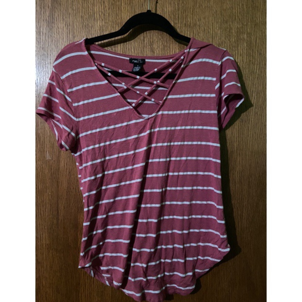 Short sleeve shirt